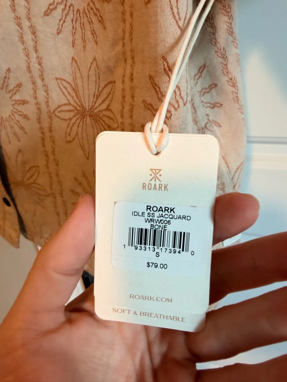 Women’s Roark Cream Floral Short-Sleeve Button Down idle Shirt - Picture 3 of 6